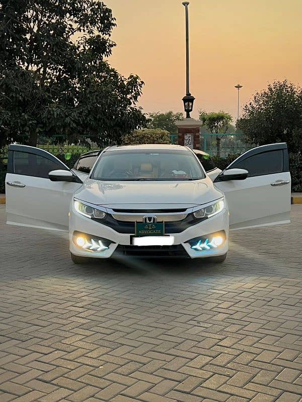 Honda Civic Oriel 2018 0