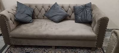 7 Seater velvet Cushioned