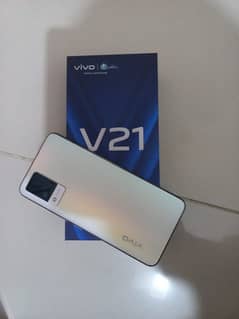 Vivo V21 Ram 8+4 Built-in 128GB