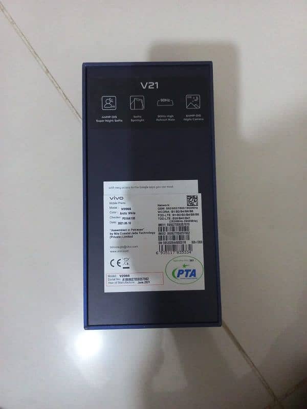 Vivo V21 Ram 8+4 Built-in 128GB 3