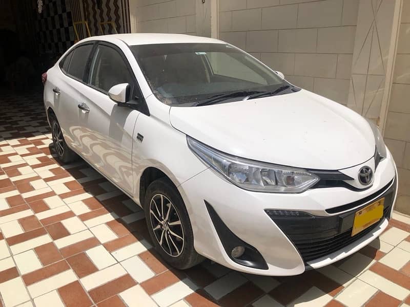 Toyota Yaris ativ X 1.5 2020 full original 7