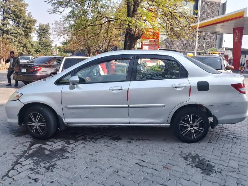 Honda City IDSI 2005 5