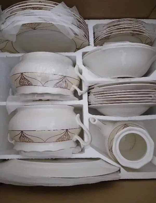 7 different dinner set and tea set brand new untouch available now 5