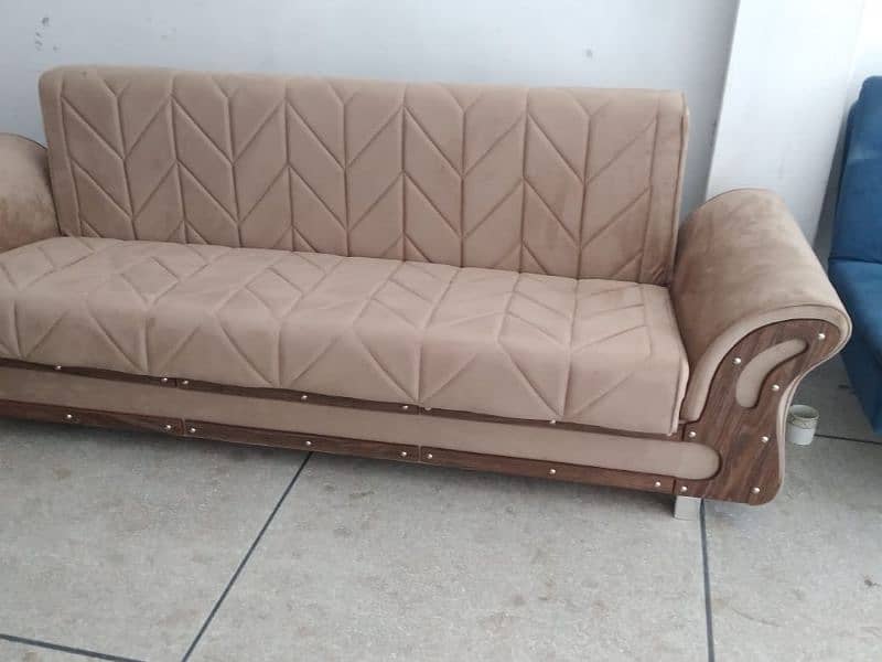 Wooden Sofa combed 0