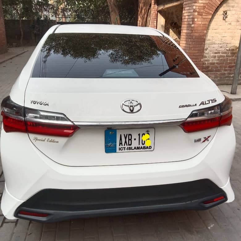 Toyota Corolla Altis1.6 X,December 2021 Special Edition 14