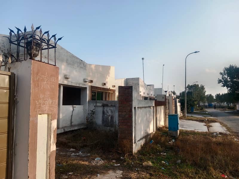 5 Marla House Available For Sale In Lahore Motorway City 4