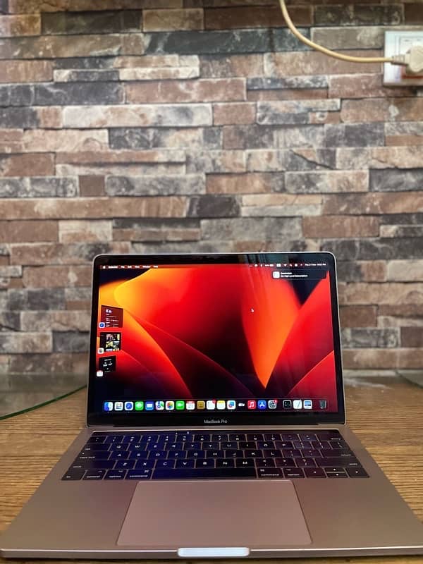 MacBook Pro 13” - 2017 2