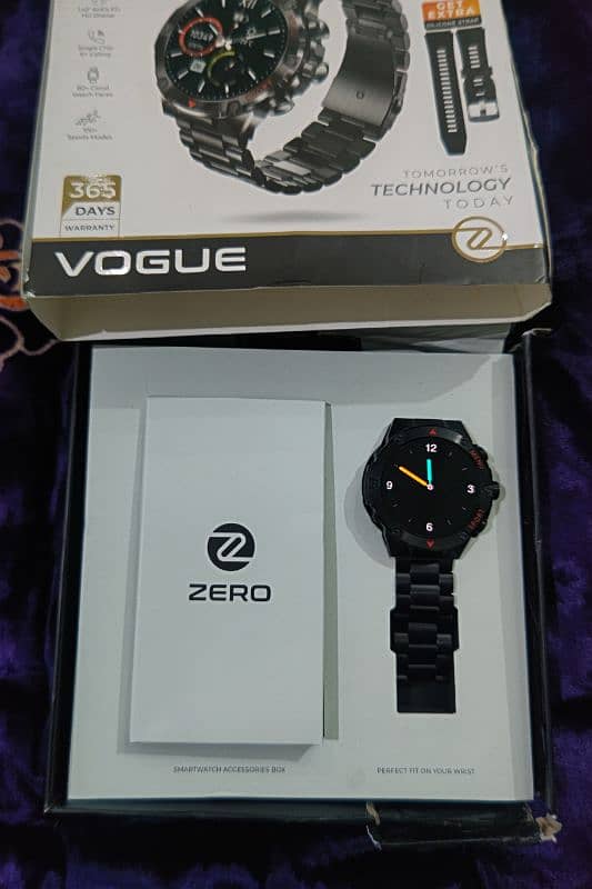 Zero Lifestyle's Platinum Series Vogue Smartwatch 1