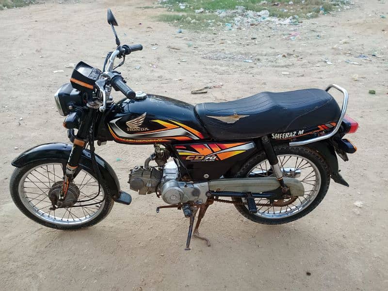 Honda CD 70 model 2022 Karachi num 2