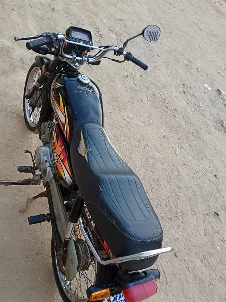 Honda CD 70 model 2022 Karachi num 11