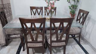 dinning table with 6 chairs - glass top