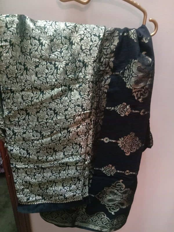 Beautiful Valvet 3 Piece Dress in Medium Size Excellent Condition 10/0 4