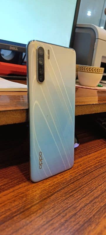 Oppo f15 8 128 1