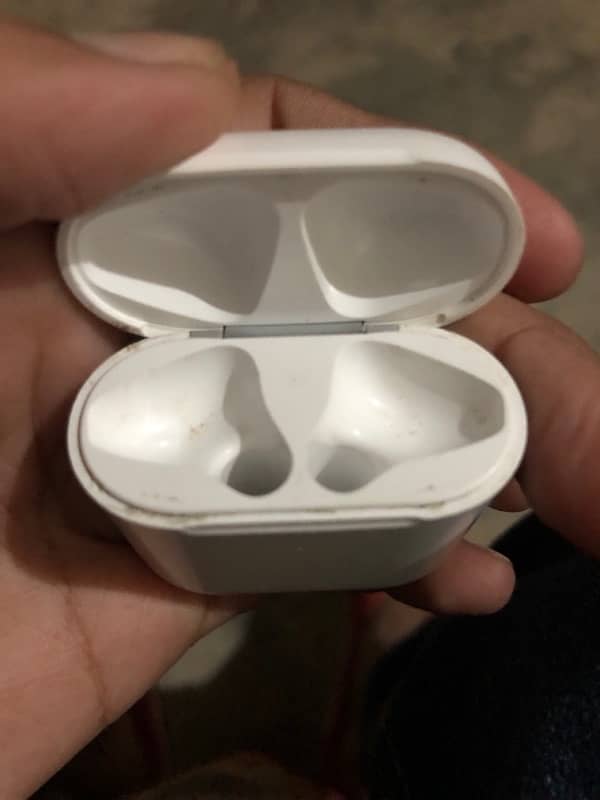 AirPods 6