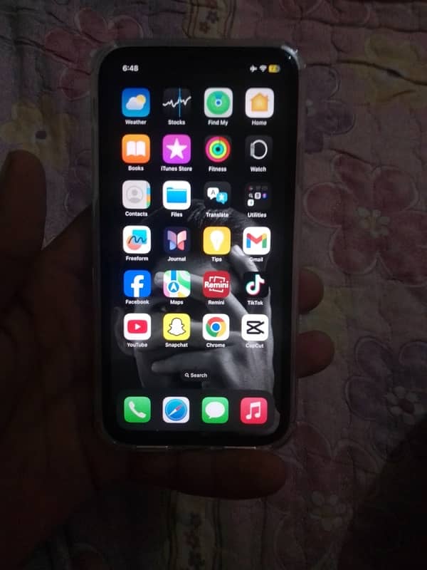 iPhone 11 white colour factory unlock exchange possible 3