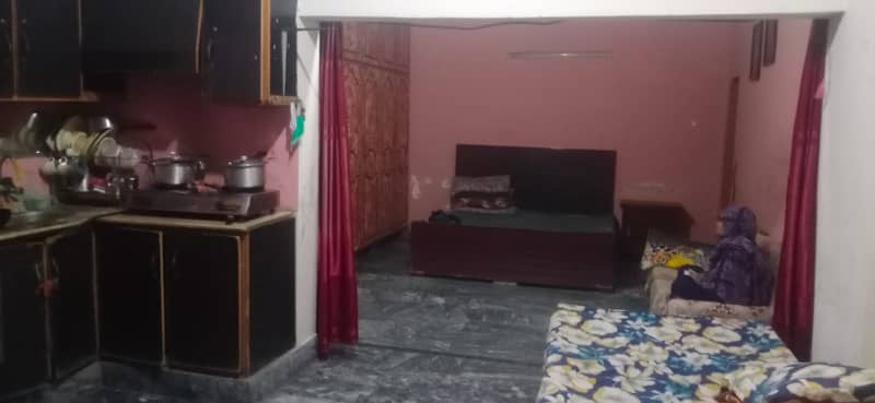 Umer block allama iqbal town 10 marla 3rd floor for rent 0