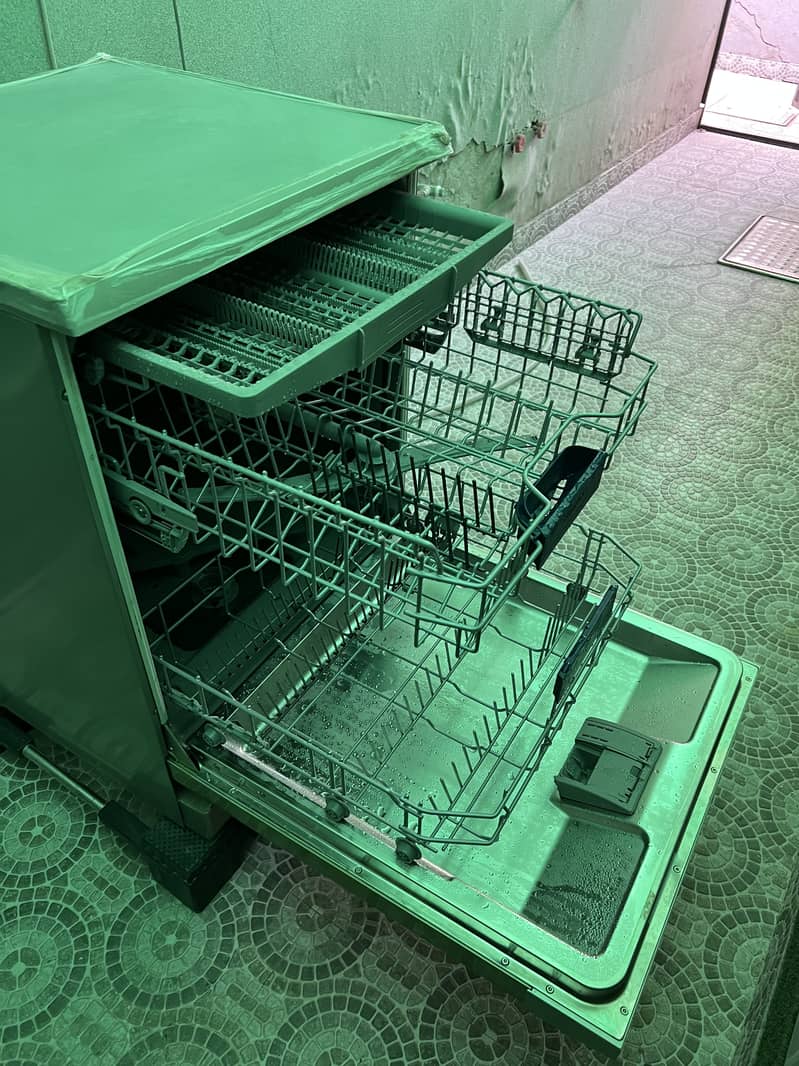 For Sale: Siemens Dishwasher 7