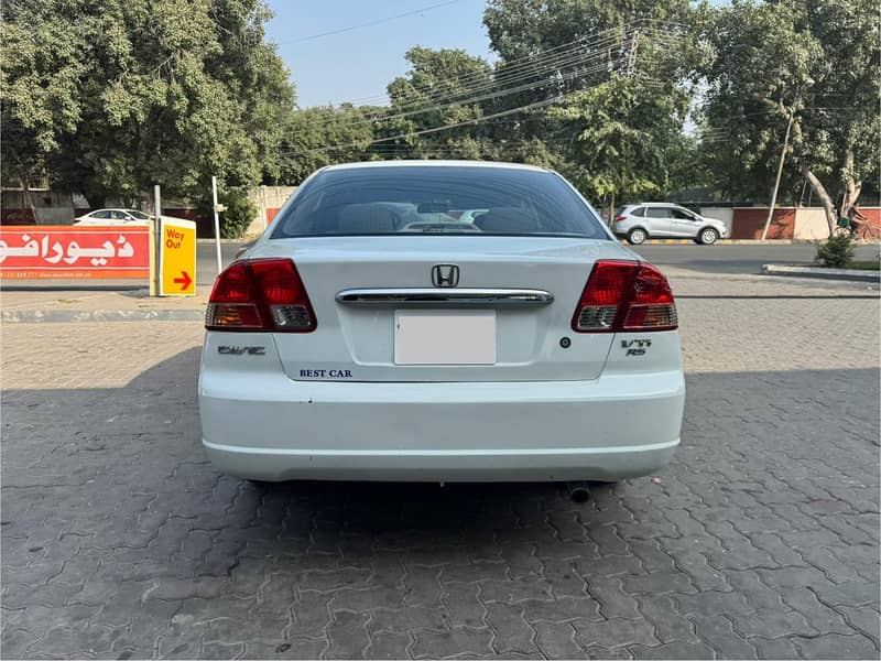 Honda Civic VTi 2005 4