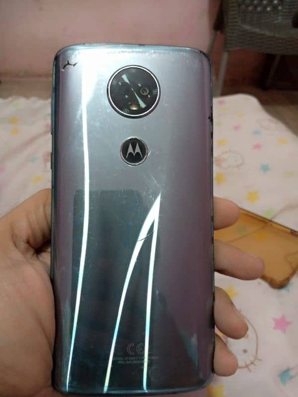 Motorola E5 plus 4