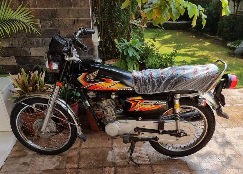 Honda CG125 2021. Excellent Condition 4