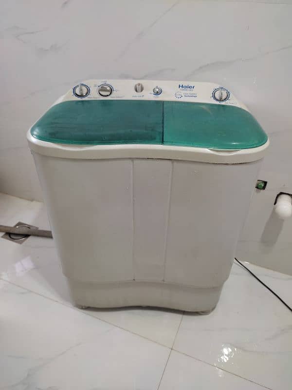 Twin tub washing machine 3