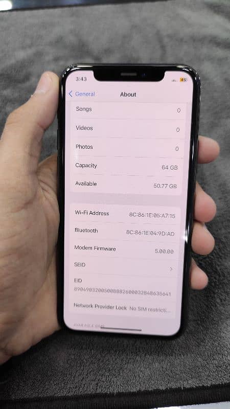 iphone 11 pro 64 GB non pta factory unlocked 3