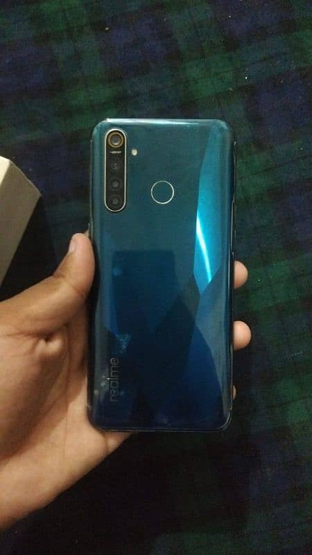 realme 5 pro 8 128 best gaming phone snapdragon 712 2