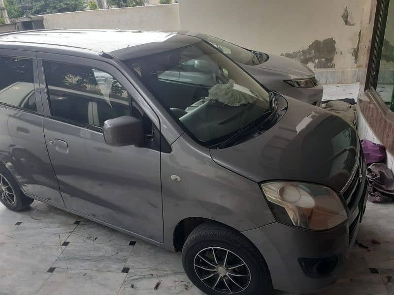 Suzuki Wagon R 2018 4