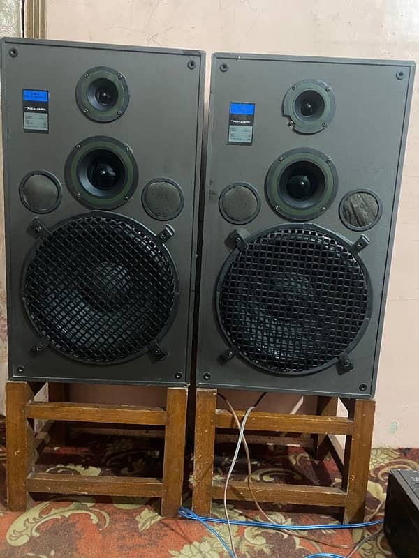 realistic pro-1 speakers 0