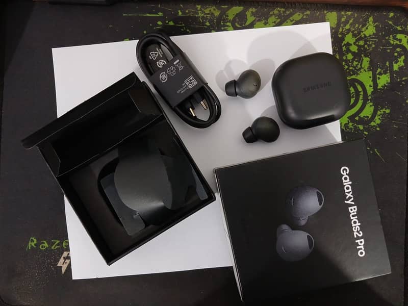 Samsung Galaxy Buds 2 Pro 0