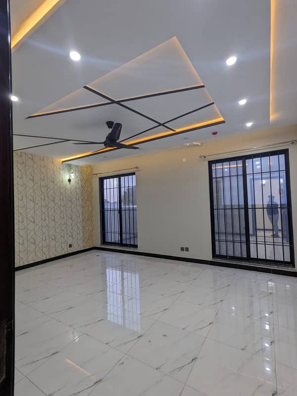 20 Marla Modern Luxury Design Beautiful House For Rent In DHA Phase 5 34