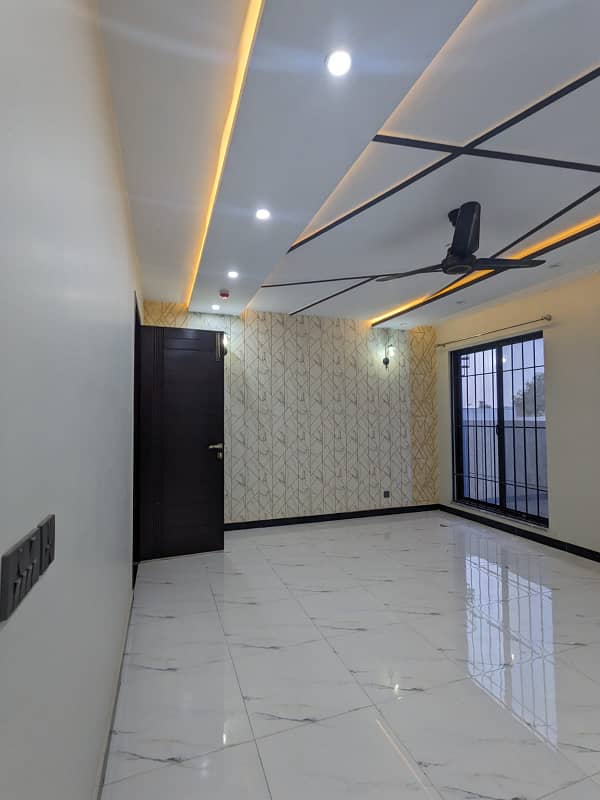 20 Marla Modern Luxury Design Beautiful House For Rent In DHA Phase 5 35