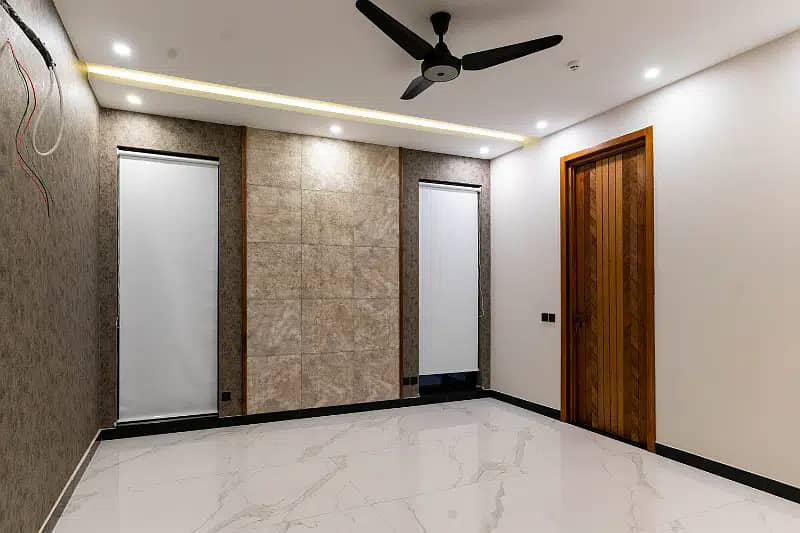 20 Marla Modern Luxury Design Beautifull Full House For Rent In DHA Phase 6 17