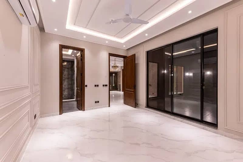 1 Kanal Modern Luxury Design Beautifull Upper Portion For Rent In DHA Phase 7 7