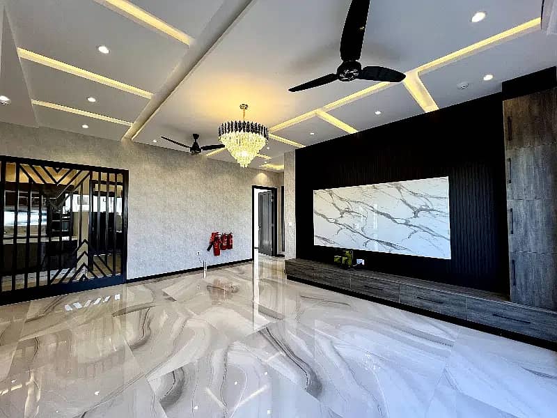 1 Kanal Modern Luxury Design Beautifull House For Rent In DHA Phase 7 9