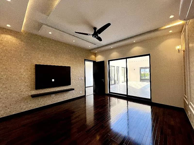 1 Kanal Modern Luxury Design Beautifull House For Rent In DHA Phase 7 21