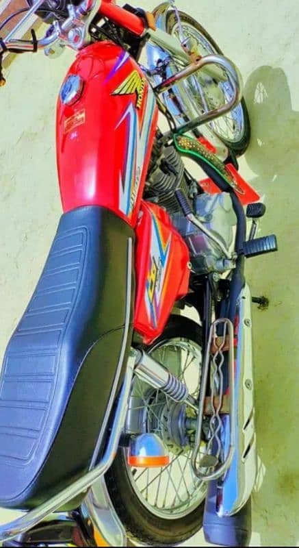 Honda CG 125 Bike Urgent For Sale Call me +03496944797 3