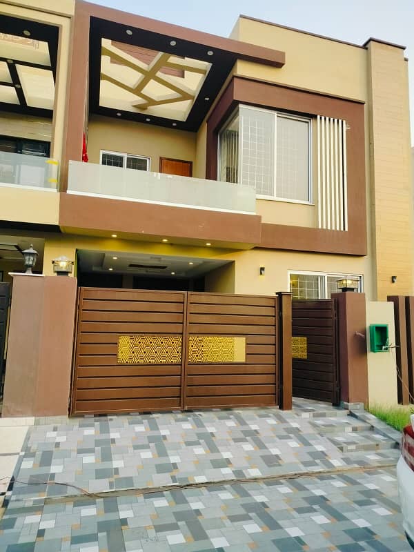 5 Marla Luxury Brand New House Available For Sale In C Block phase 1 Bahria Orchard Raiwind Road Lahore 0