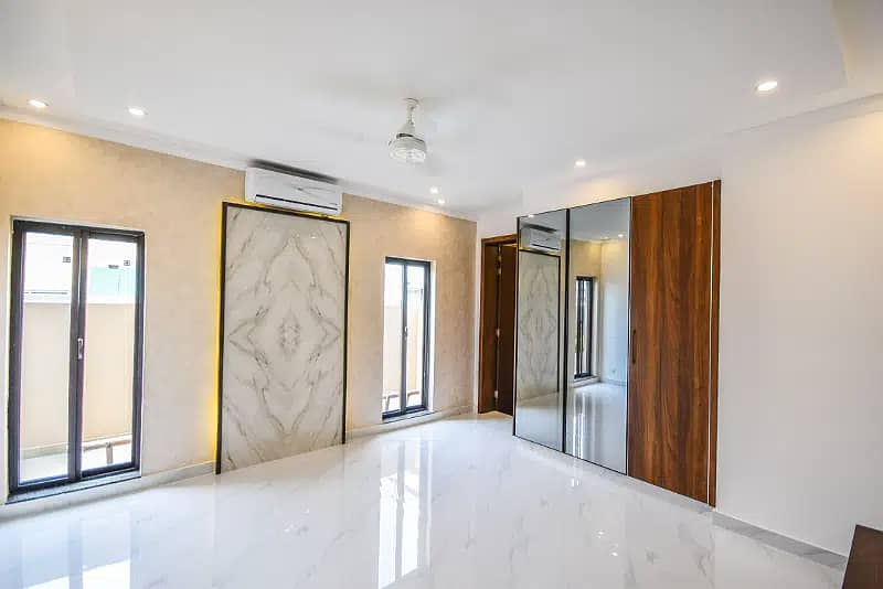 1 Kanal Modern Design Beautifull House For rent Indha Phase 4 21