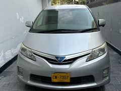 Toyota Estima Hybrid 2012