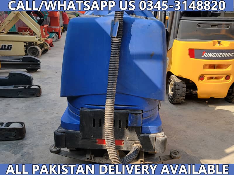 Floor Scrubber Machine / Sweeper Machine / Cleaning Machine for Sale 7