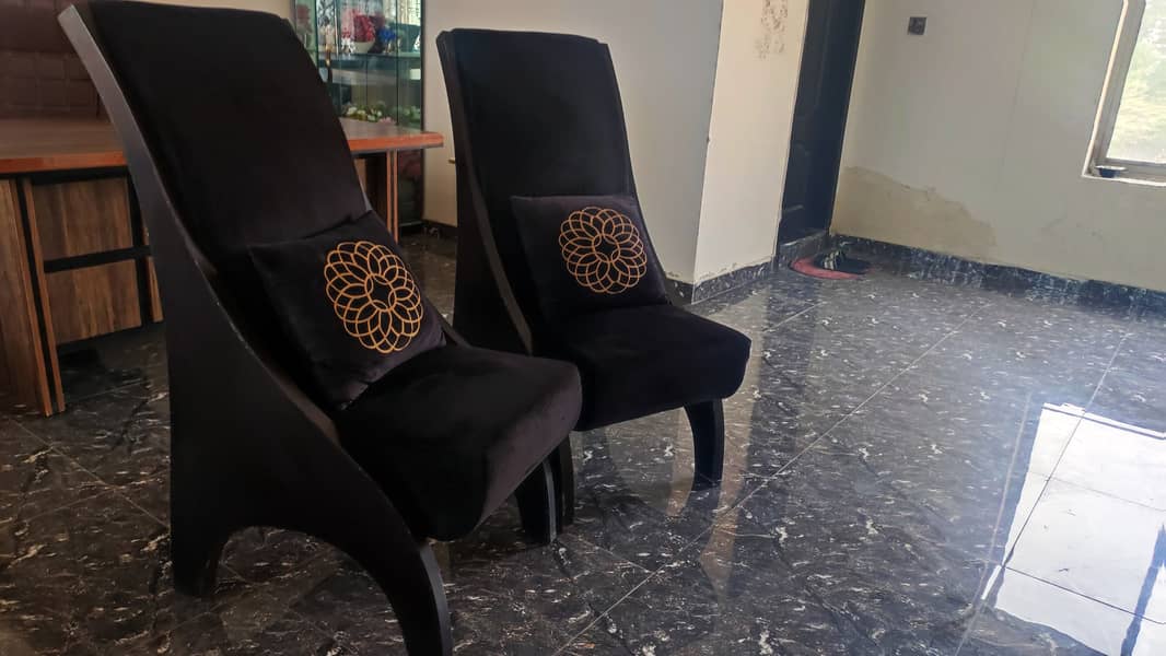 2 Pairs For Sale Heavy Weight Wood Velvet Dining Chairs A Plus 1