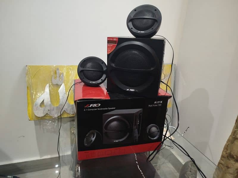 111X F&D Home Theater (Speakers and Boofer) 5