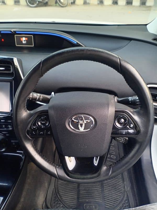 Toyota Prius Hybrid 2018 Model 2021 Import Total genuine 4