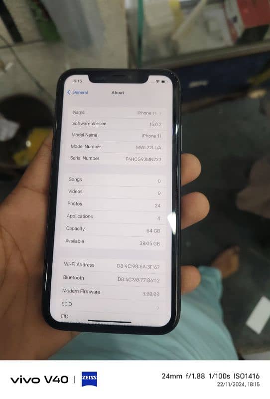 iphone 11 (64GB & JV) 3