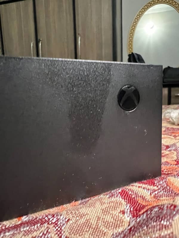 Xbox Series S | 1 TB | Carbon Black | Saudi Version 2