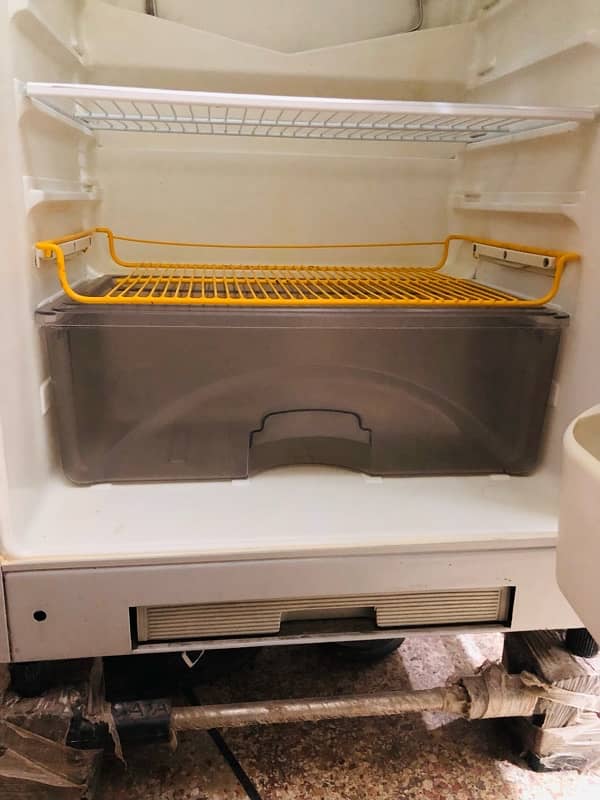 Dawlance Fridge For Sell - Working Perfect 6