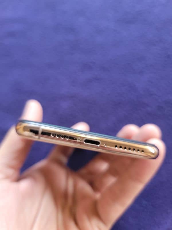 iphone xs max Approved dual sim 1