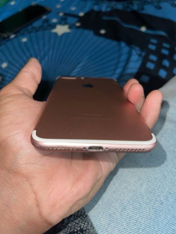 I phone 7 plus Rose Gold Pta Prove 128 GB 0