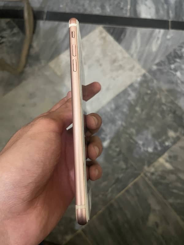 IPhone 7 Plus 128gb pta approved 3